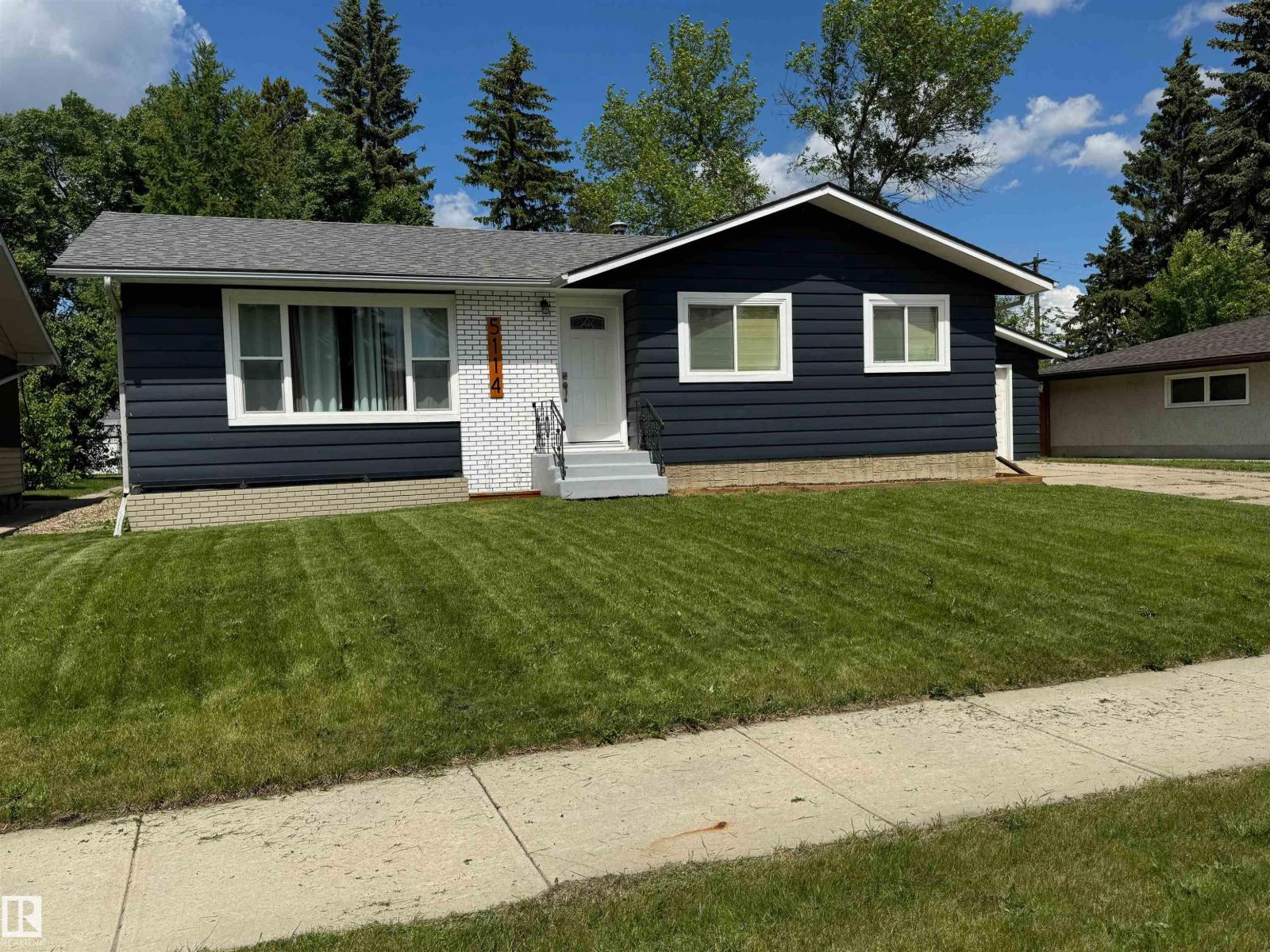 5114 44 AV — photo 37