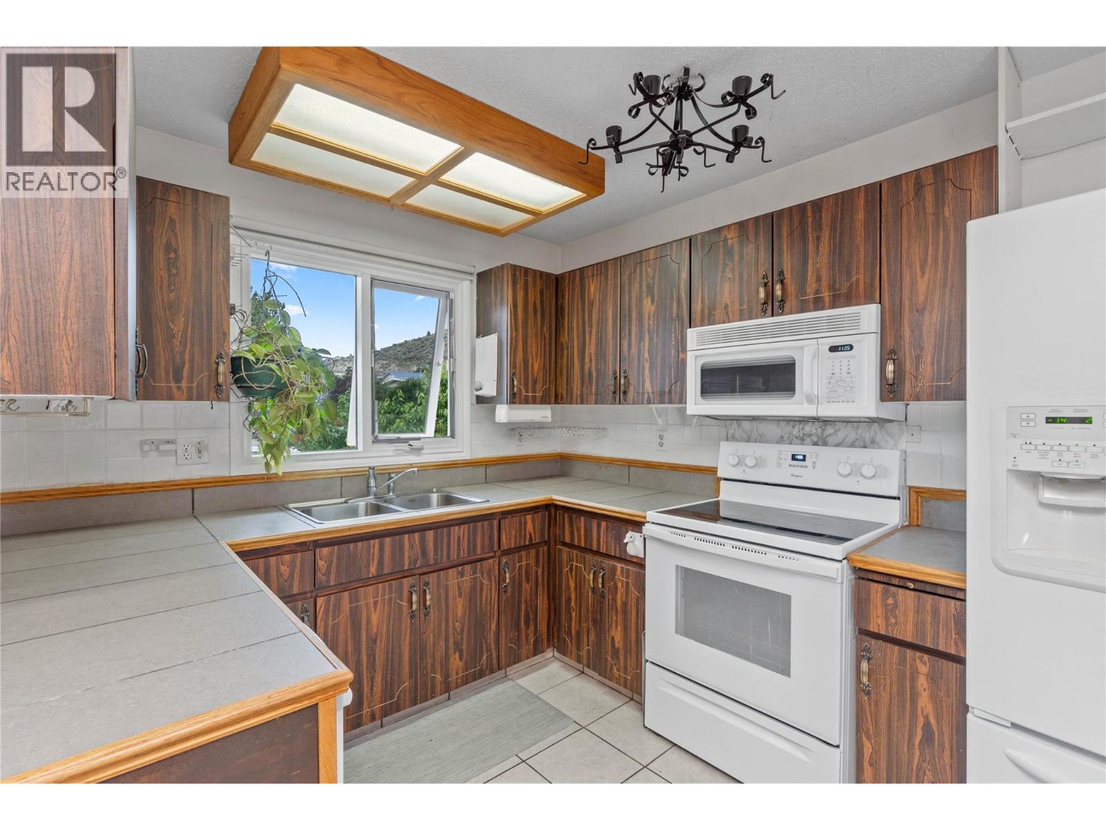 853 ALPINE Terrace - 17