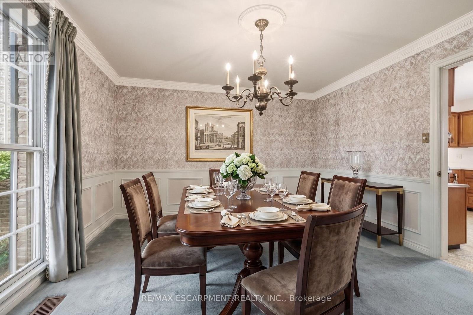 19 VERDUN COURT - 11