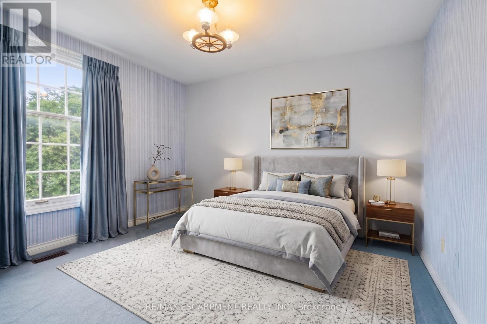 19 VERDUN COURT - 24