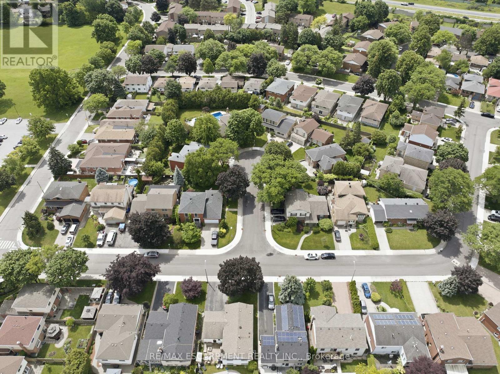 19 VERDUN COURT - 41