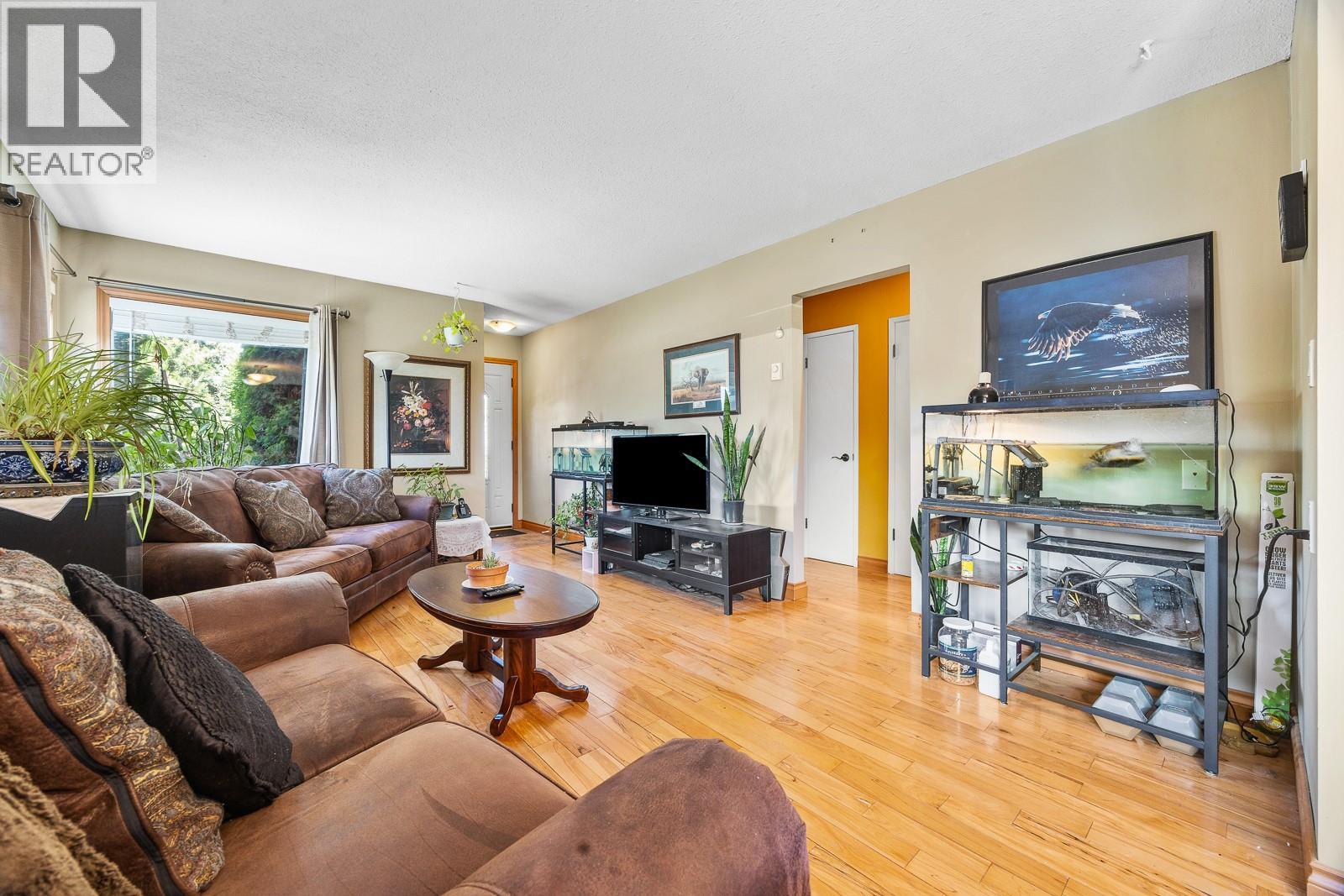 3408 16th Avenue - 5
