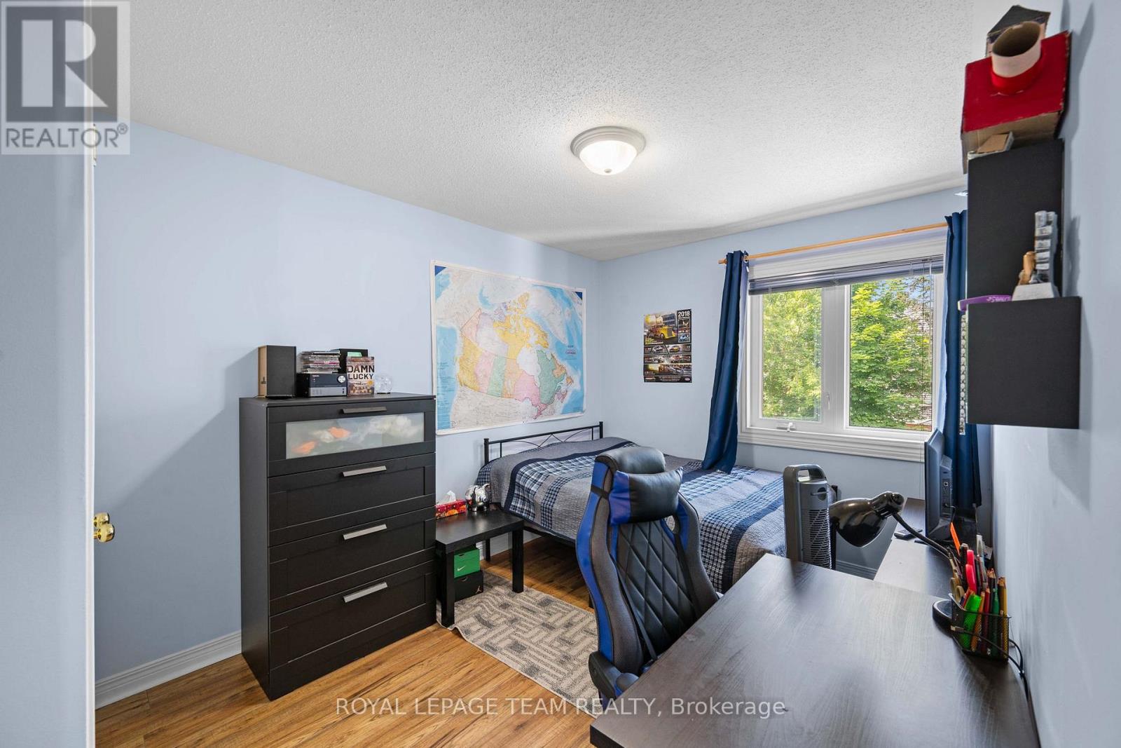 3 Bed, 2 Bath House for Sale in Ottawa – 193 THORNBURY CRESCENT, Ottawa – MLS# X13469698 - Image 26