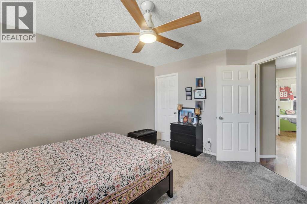 33 Saddlebrook Common NE - 23