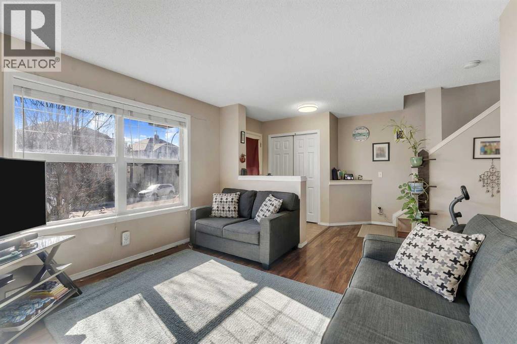33 Saddlebrook Common NE - 4