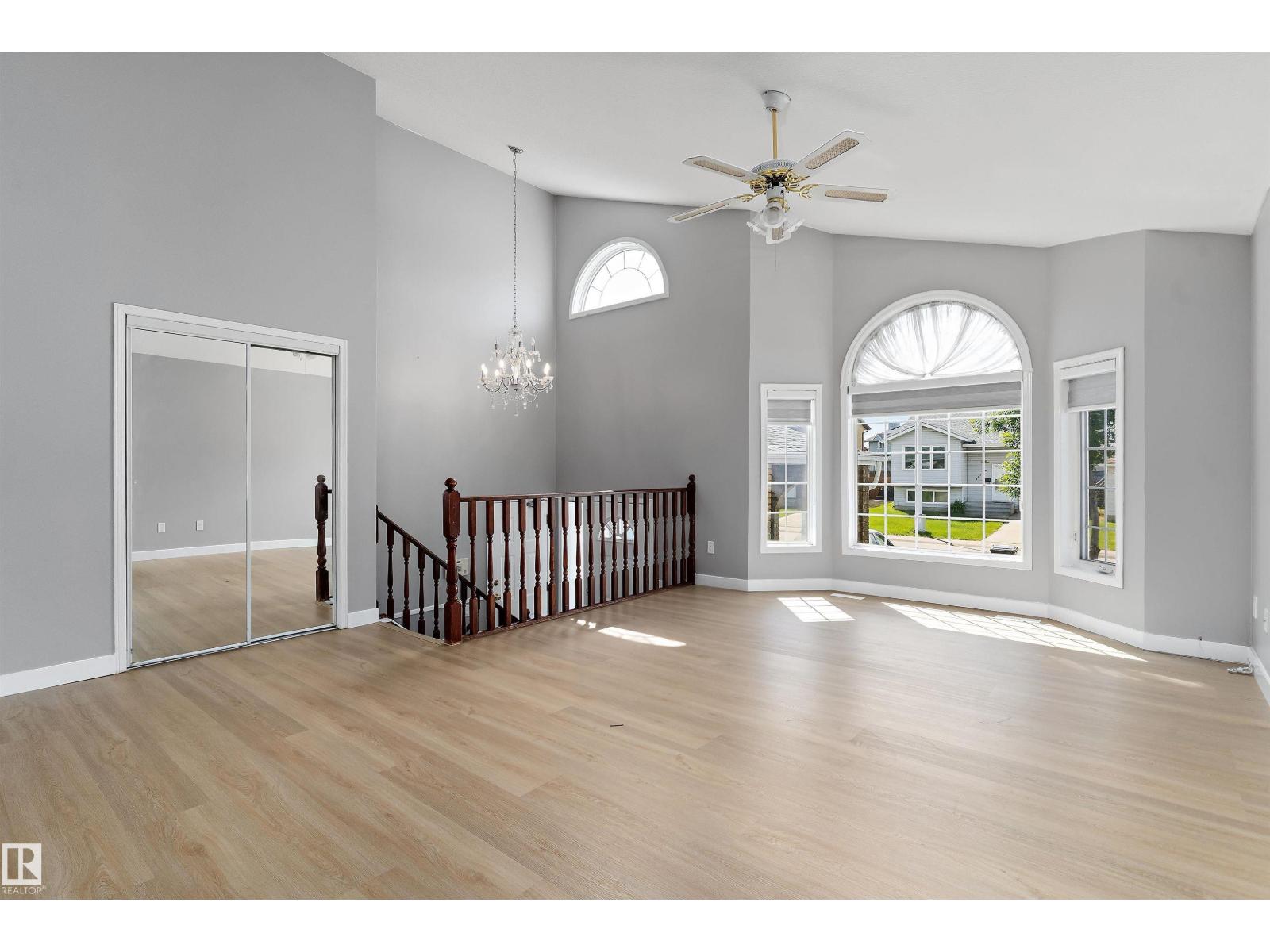 14707 33 ST NW - 9