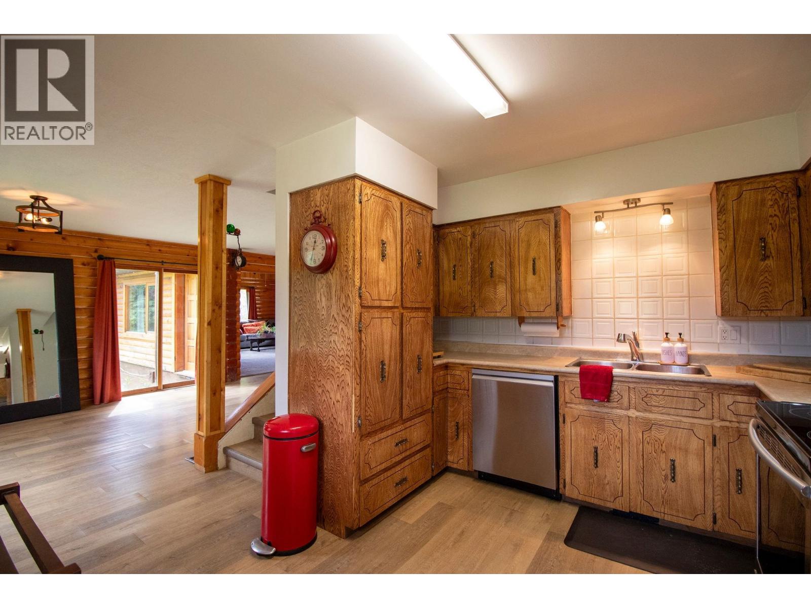 10444 N 97 HIGHWAY - 22