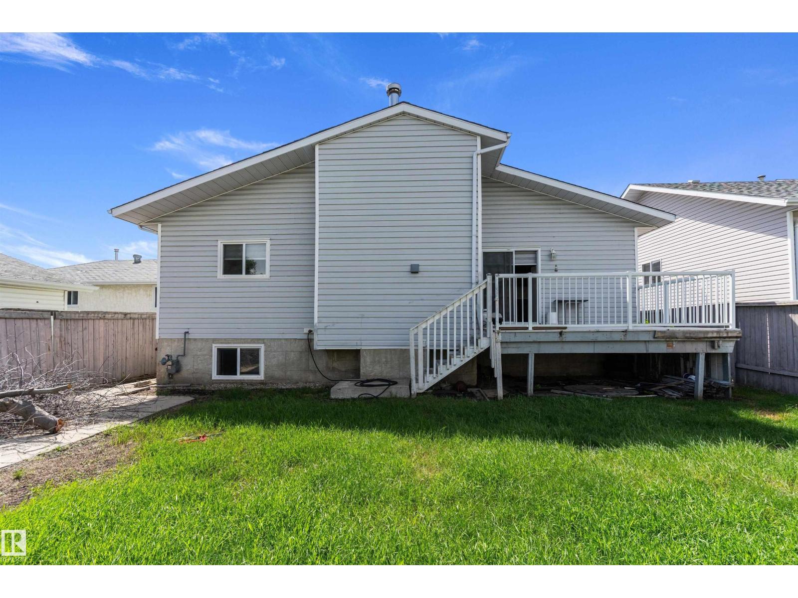 14707 33 ST NW - 43