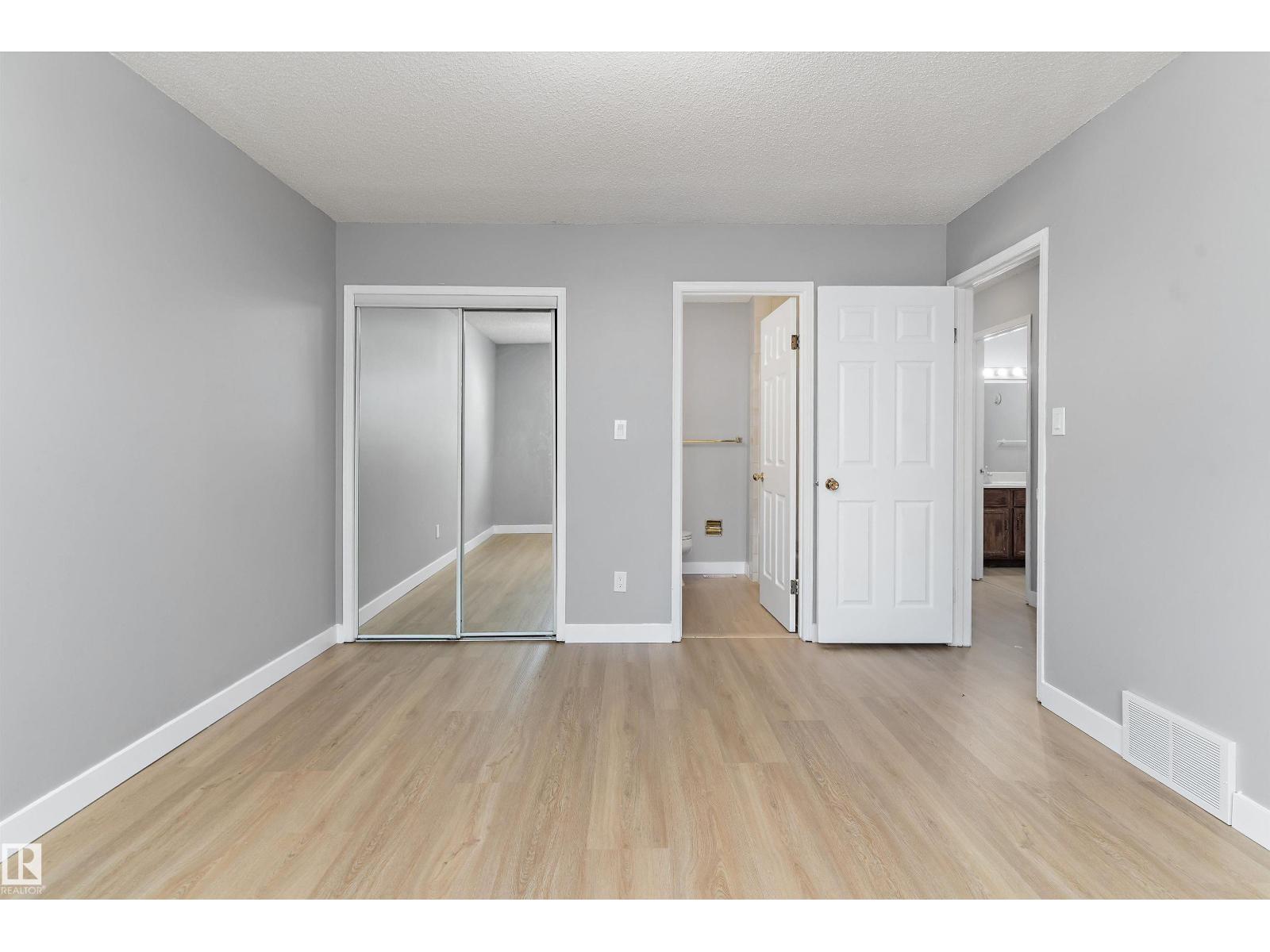 14707 33 ST NW - 25