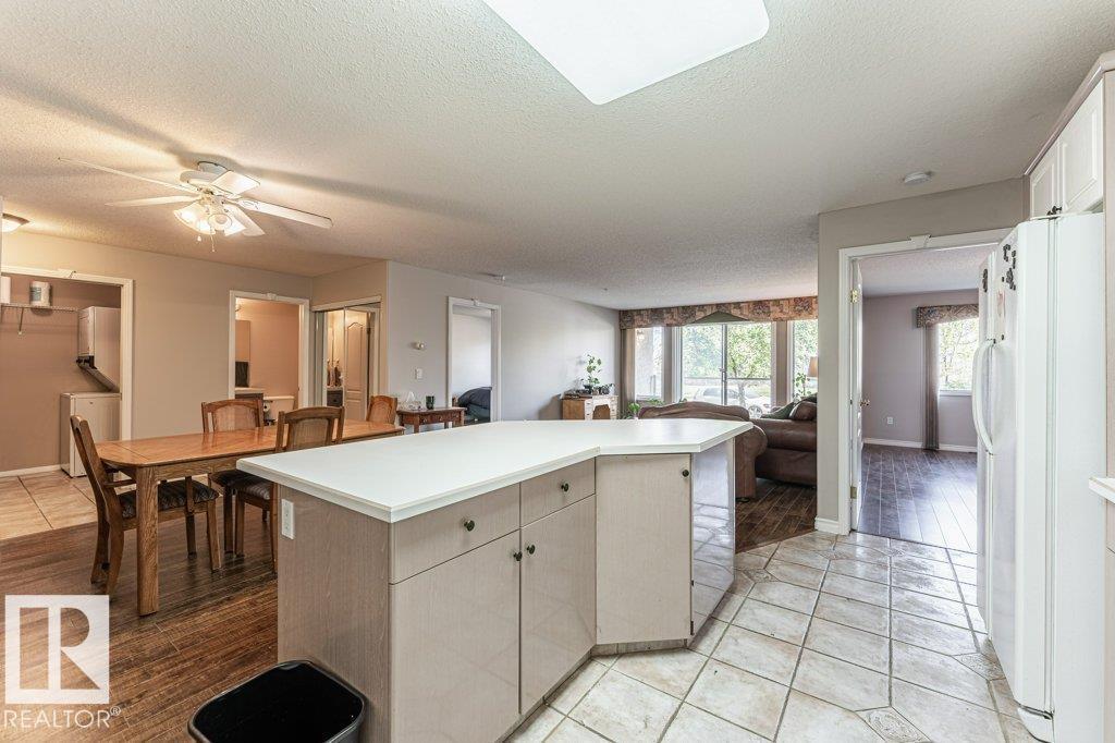 #101 10421 42 AV NW — photo 14