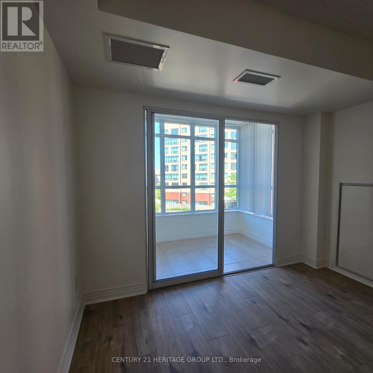 #319 90 SCOTTFIELD DRIVE - 13