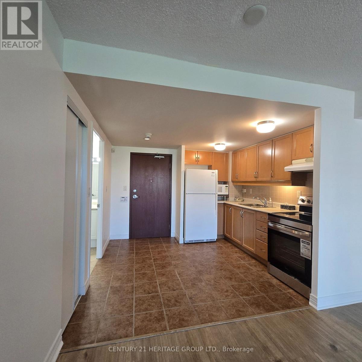 #319 90 SCOTTFIELD DRIVE - 14
