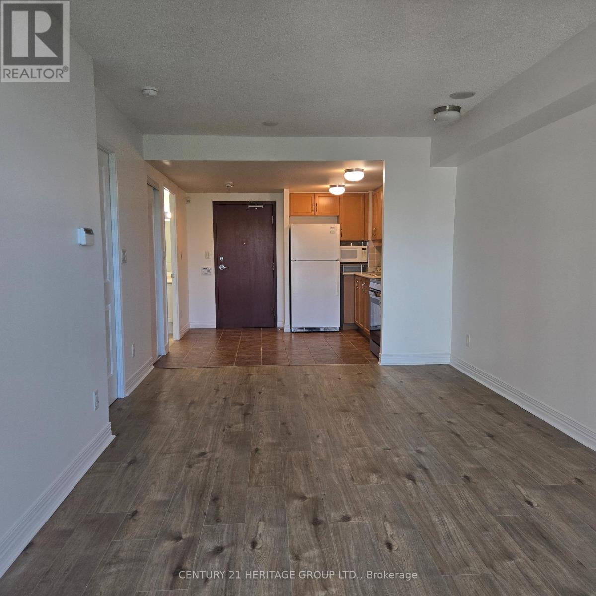 #319 90 SCOTTFIELD DRIVE - 12