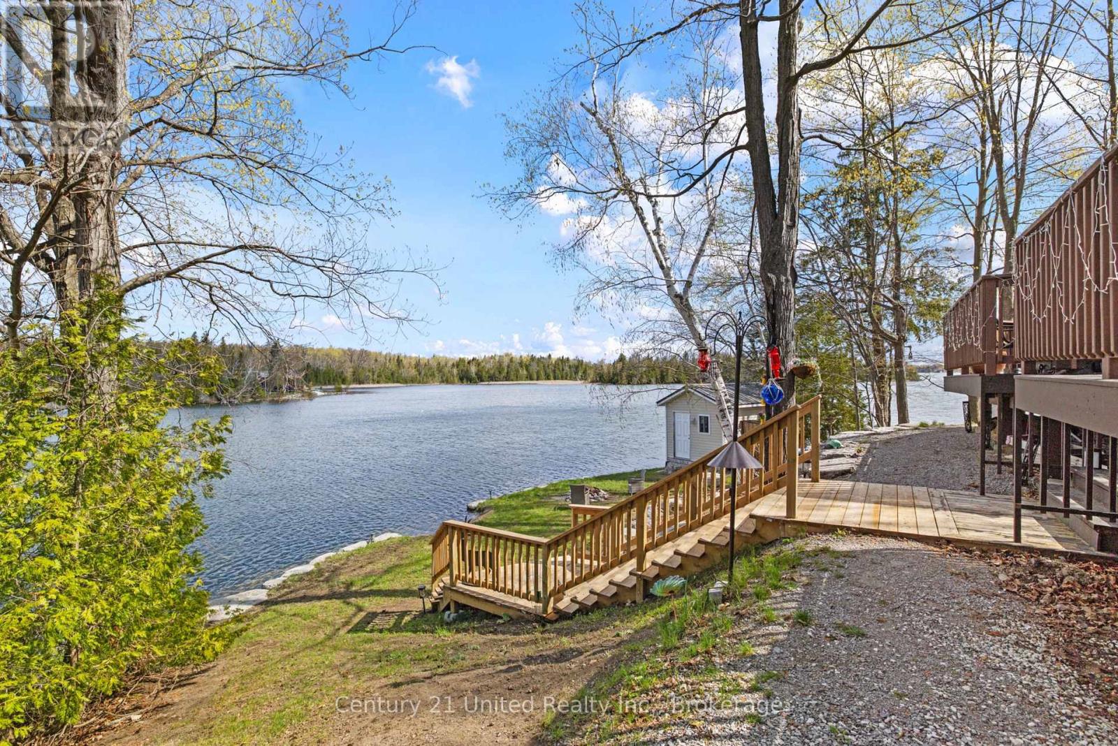 219 ROLLIES POINT ROAD - 31