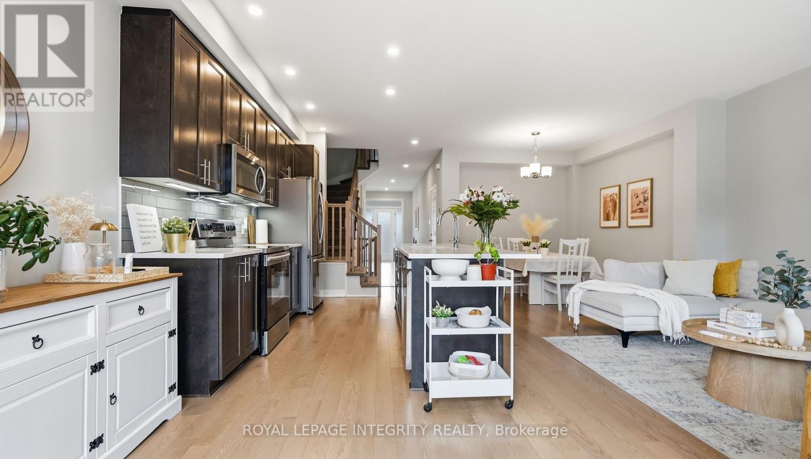 662 PUTNEY CRESCENT - 10