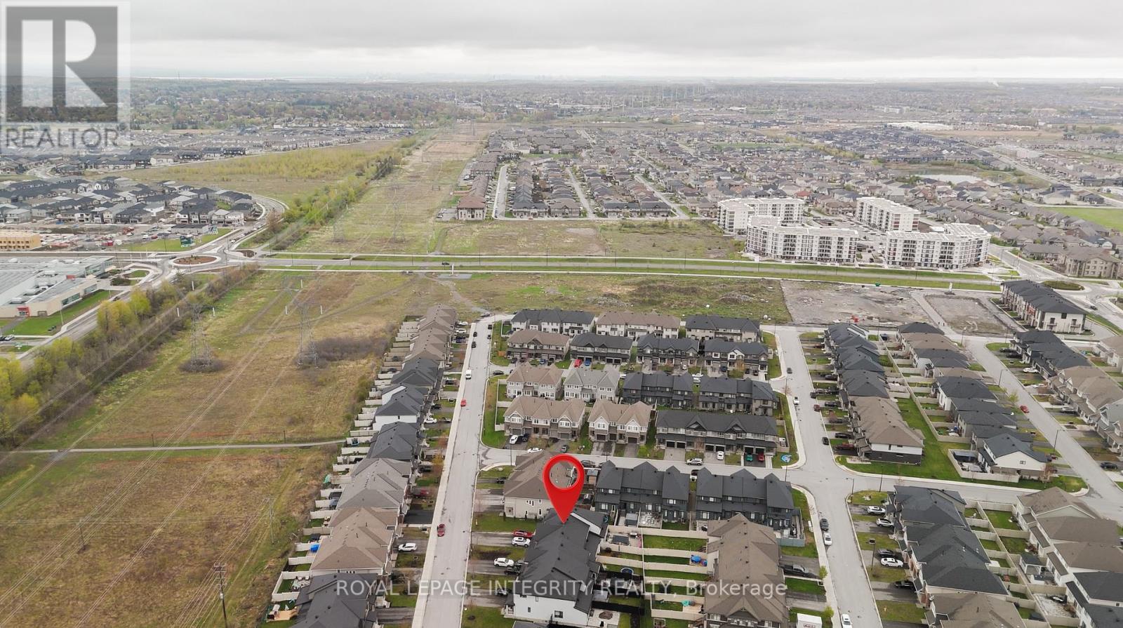 662 PUTNEY CRESCENT - 38