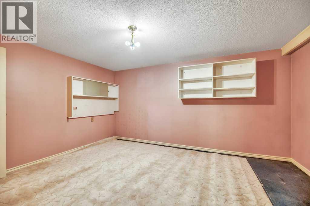 23 Penworth Crescent SE — photo 24