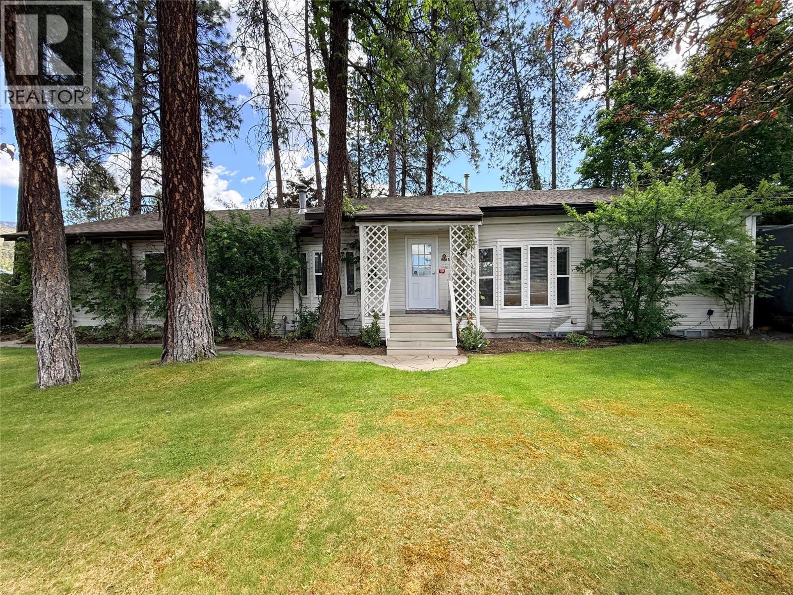 6240 Vine Road - 6