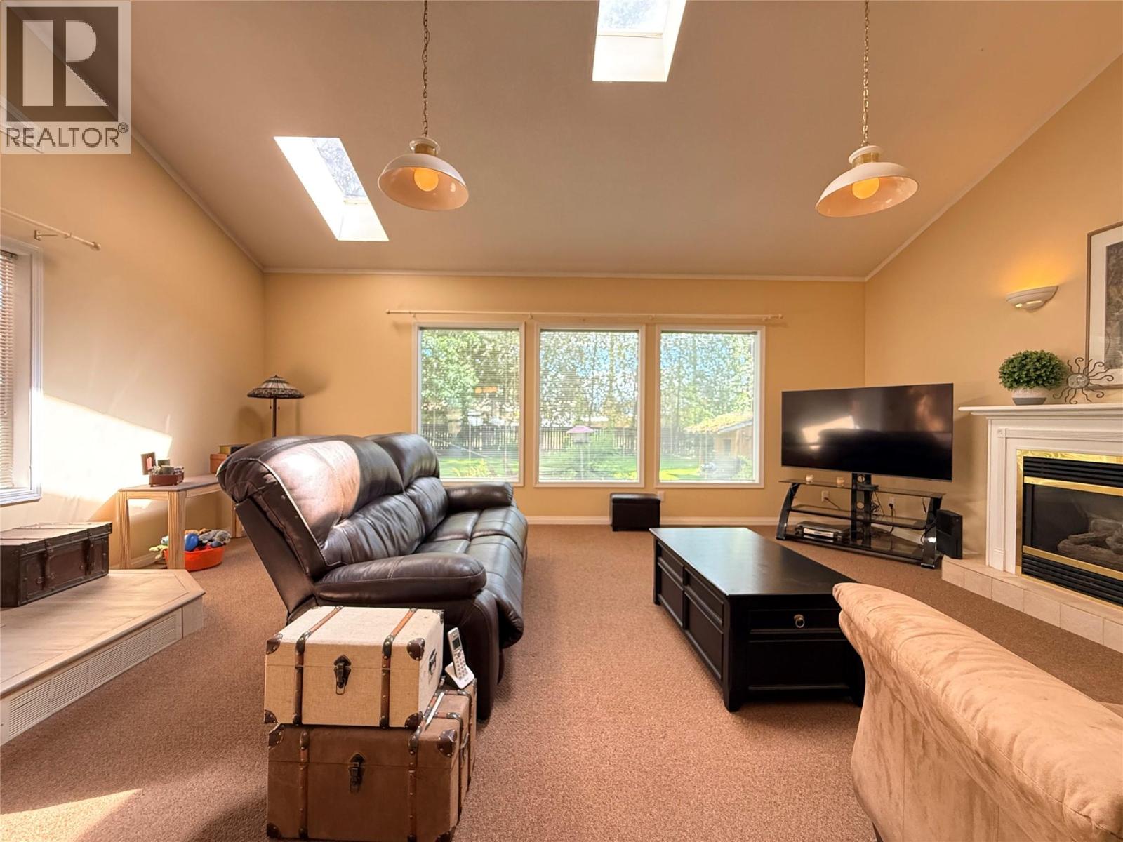 6240 Vine Road - 26