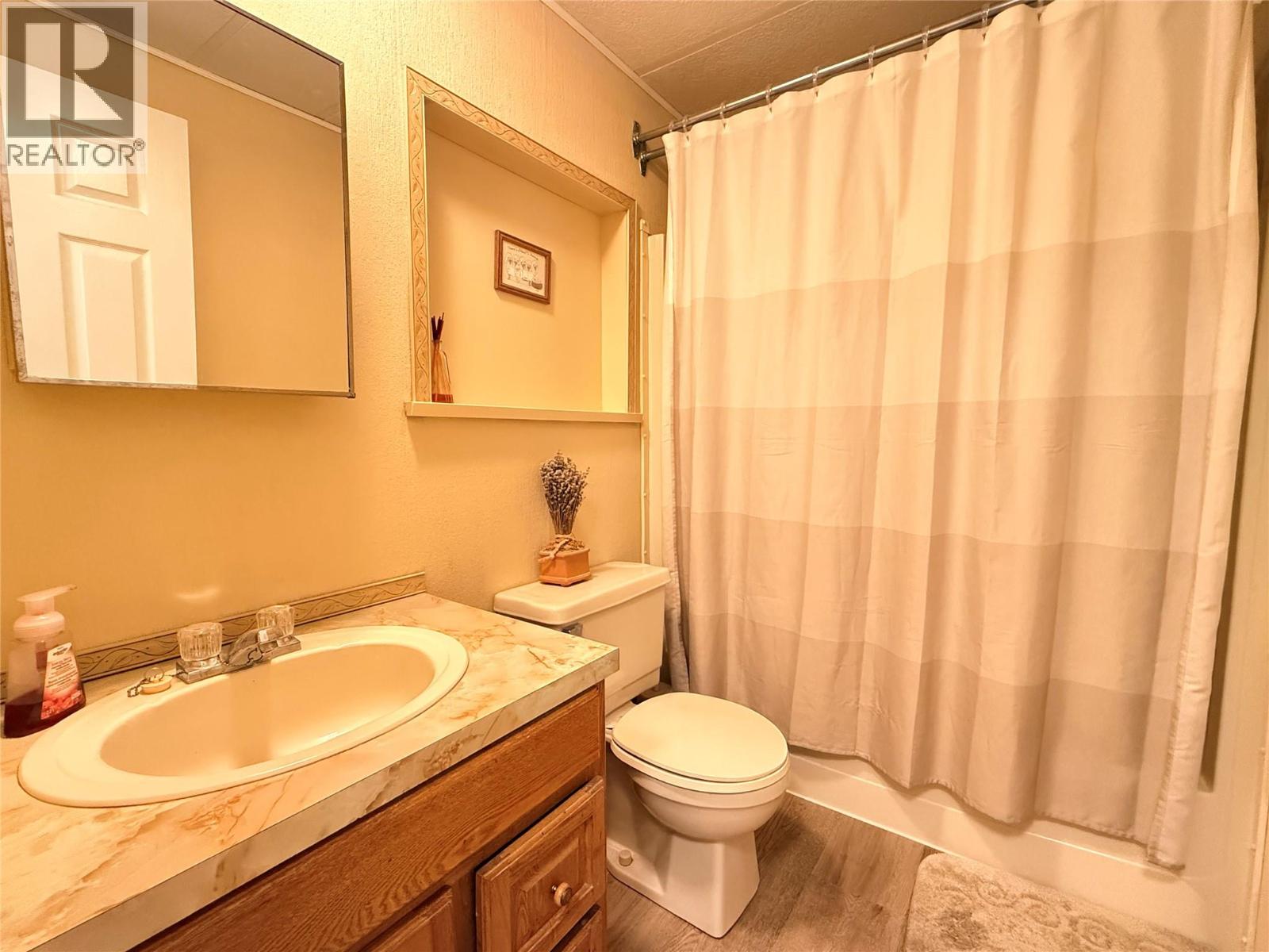 6240 Vine Road - 31