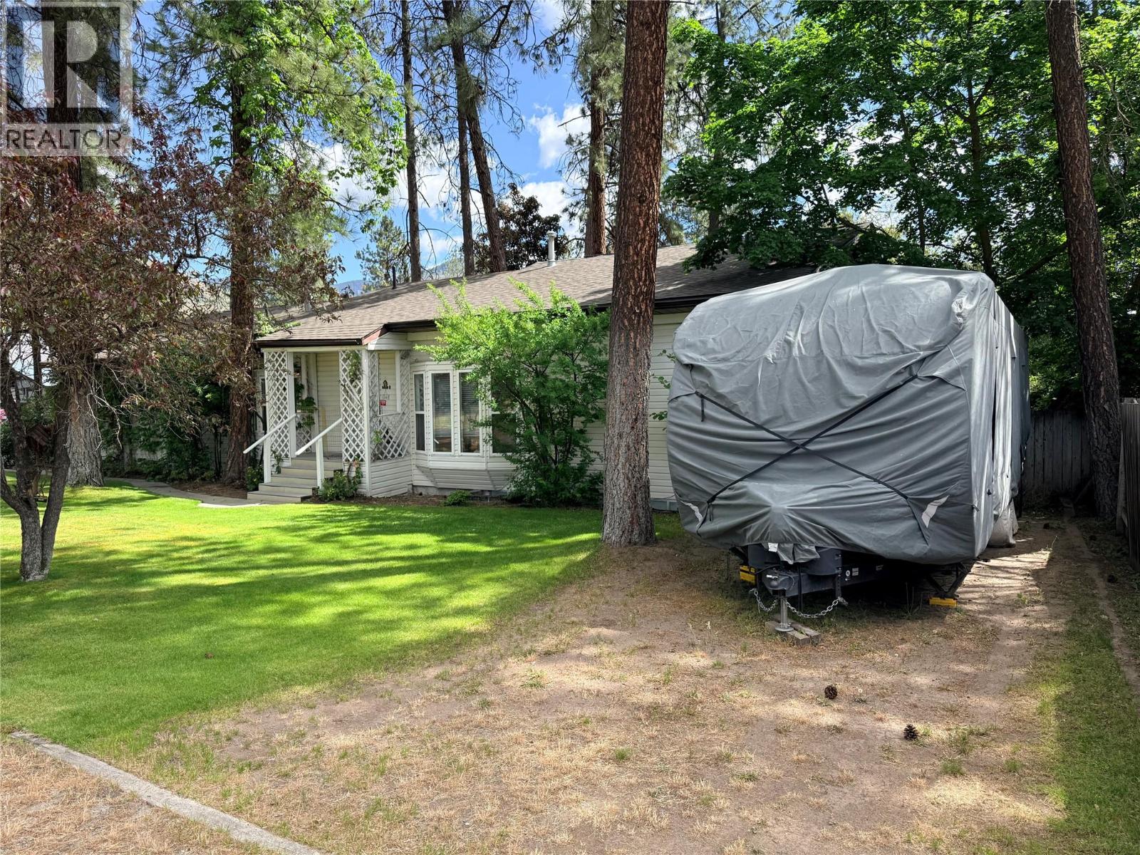 6240 Vine Road - 5
