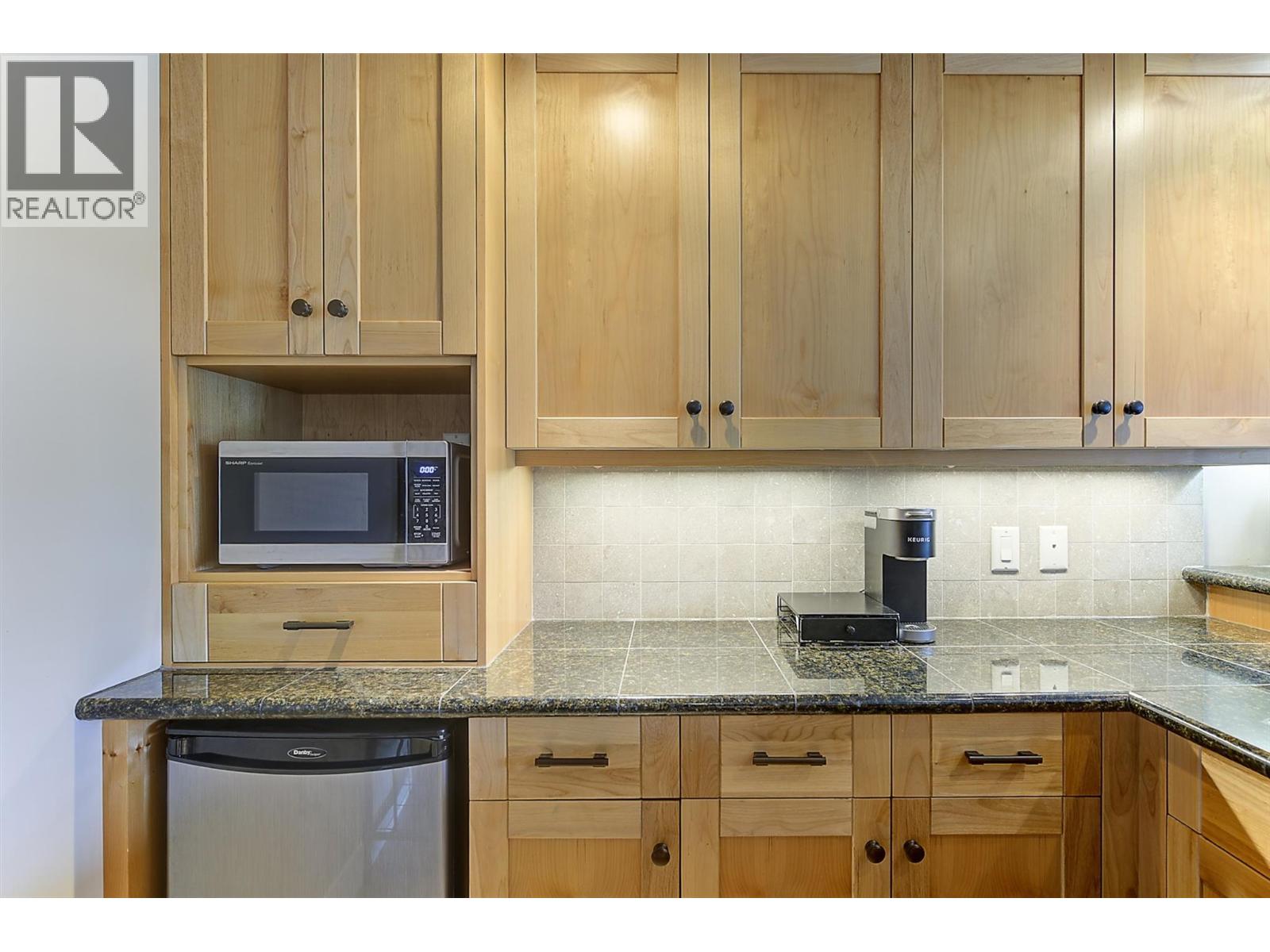  1902 Hidden Lake Place, Kelowna
