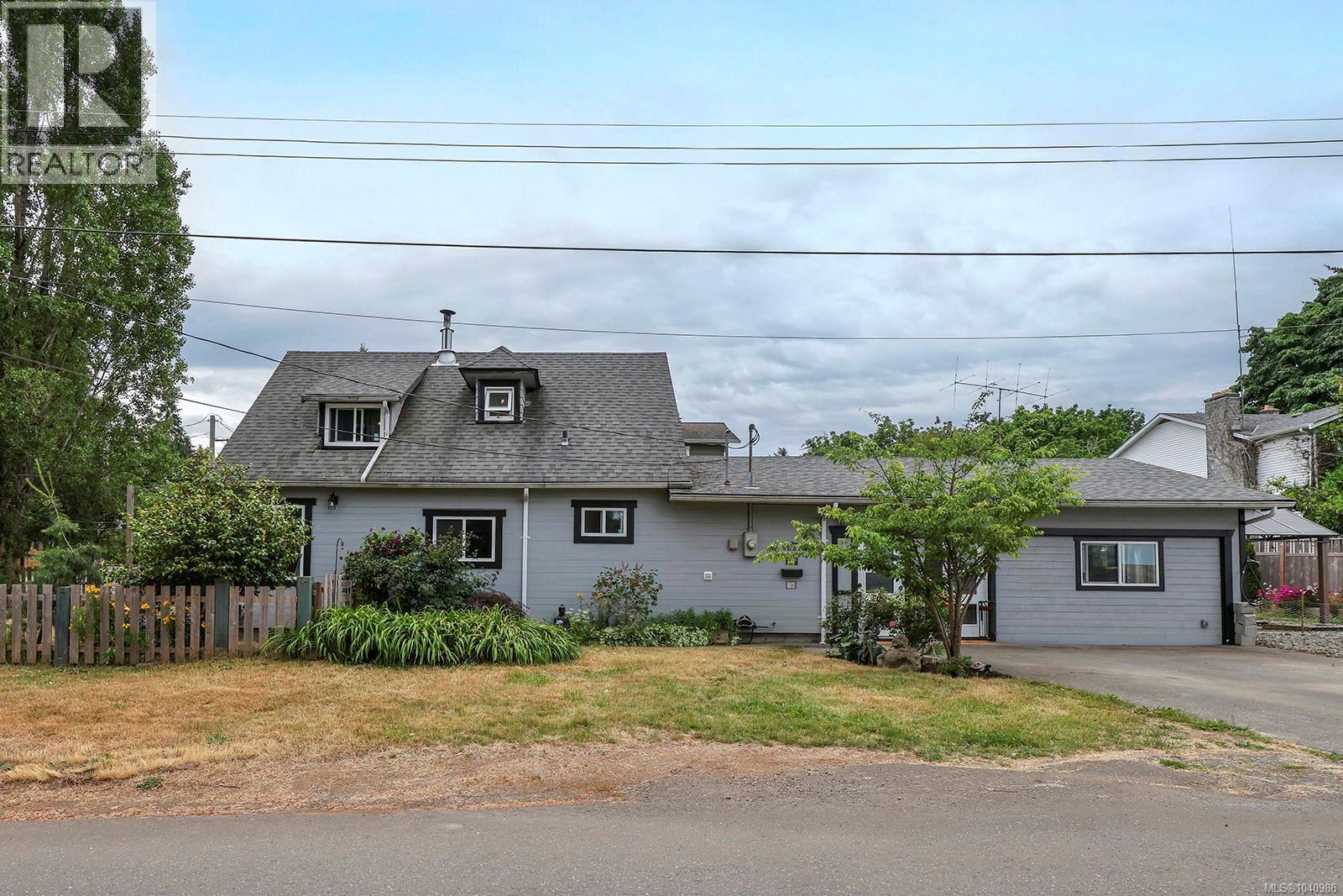 3863 Howard Ave - 14