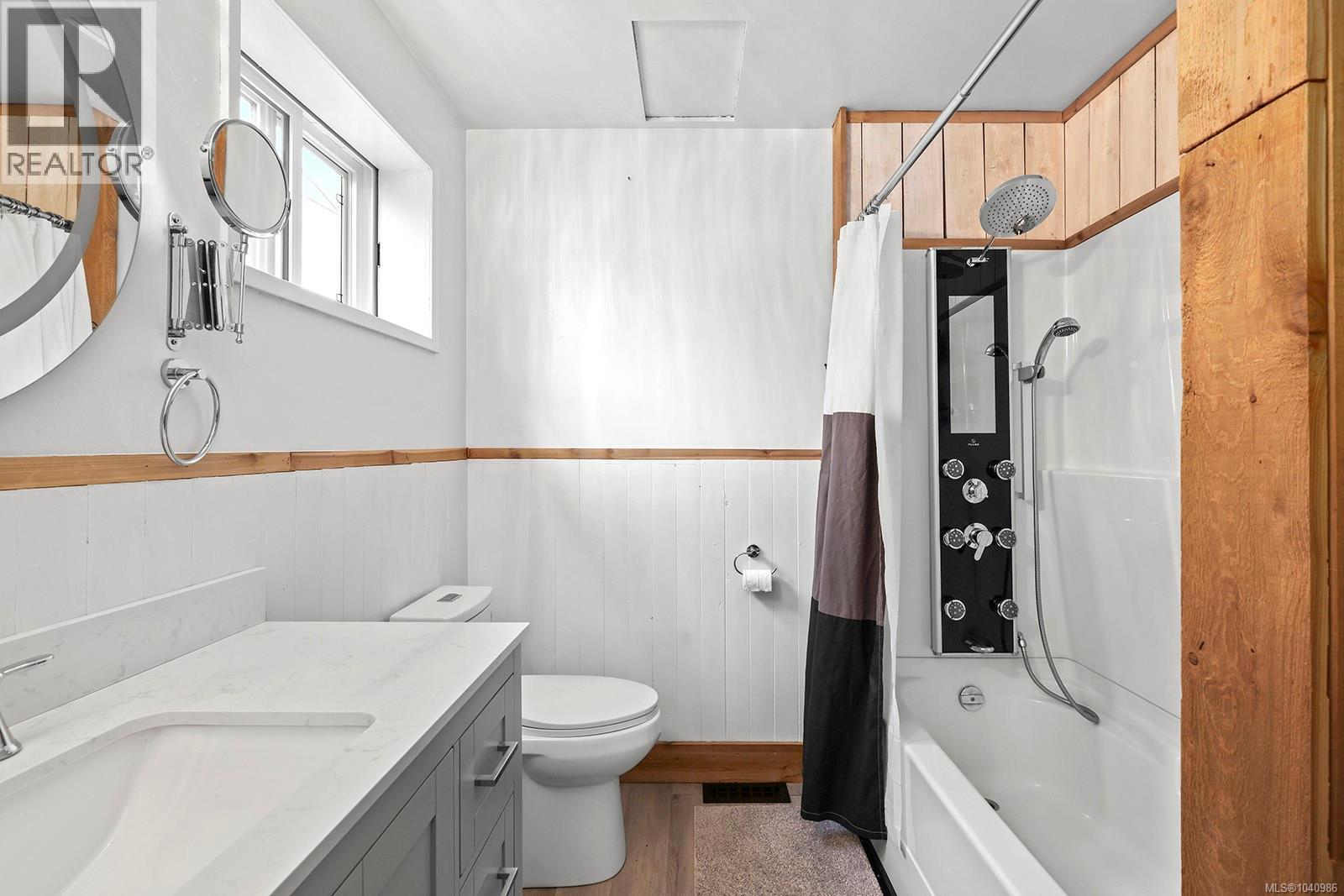 3863 Howard Ave - 29