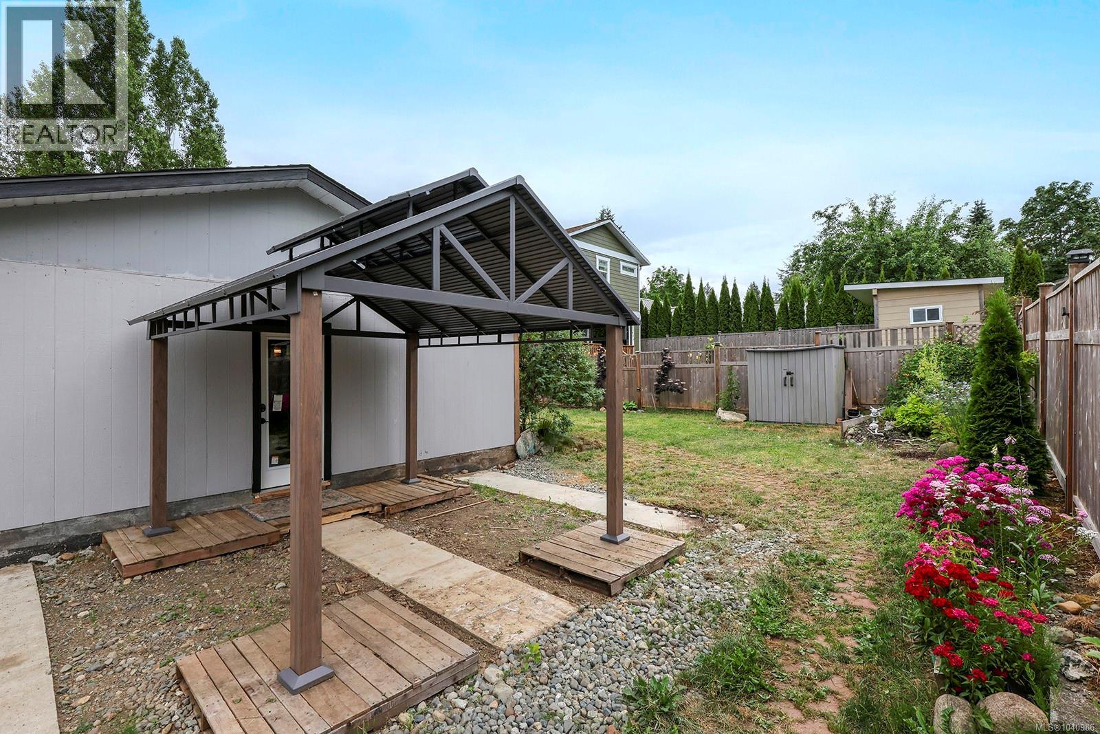 3863 Howard Ave - 41