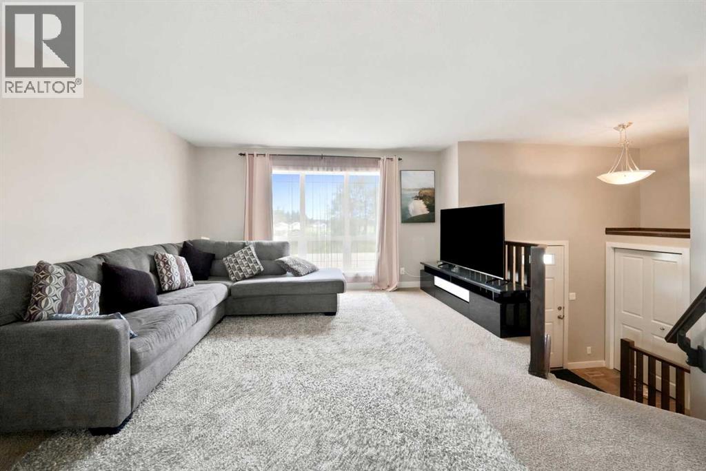 364 Kingston Drive, Red Deer