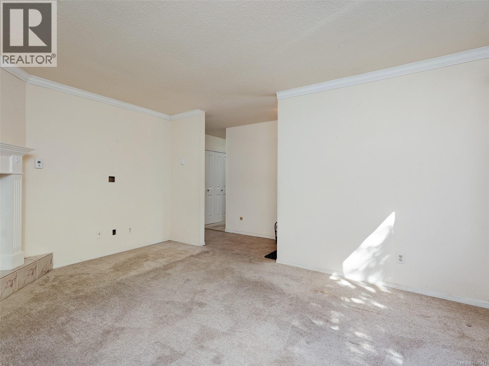 10040 Wisteria Pl - 10