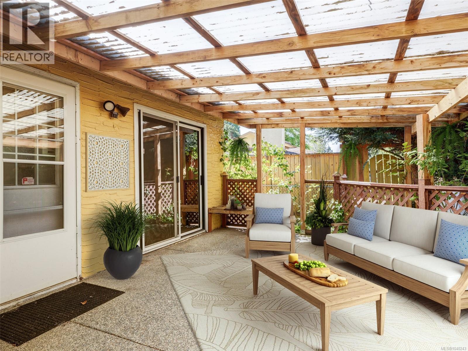 10040 Wisteria Pl - 19