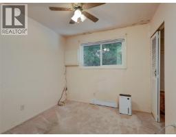 10040 Wisteria Pl, Sidney, BC V8L4E7 Photo 18