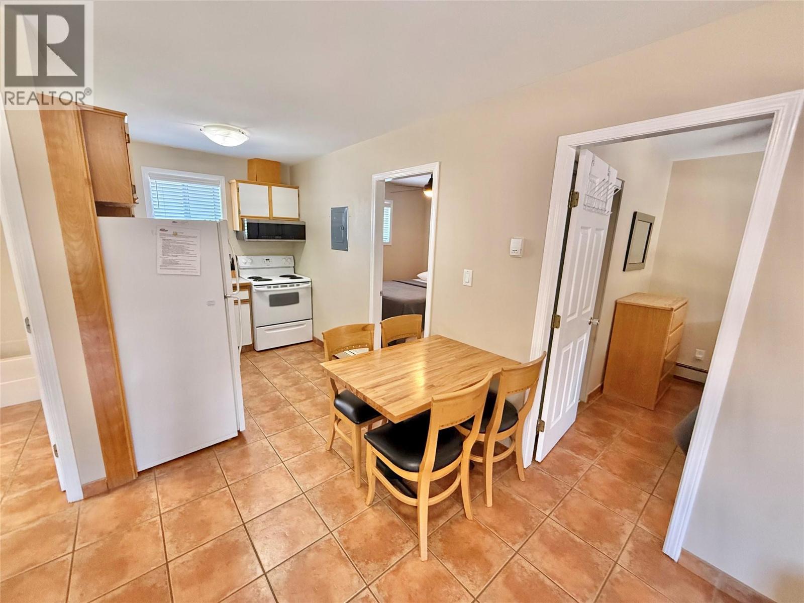 #208 7310 Main Street - 12