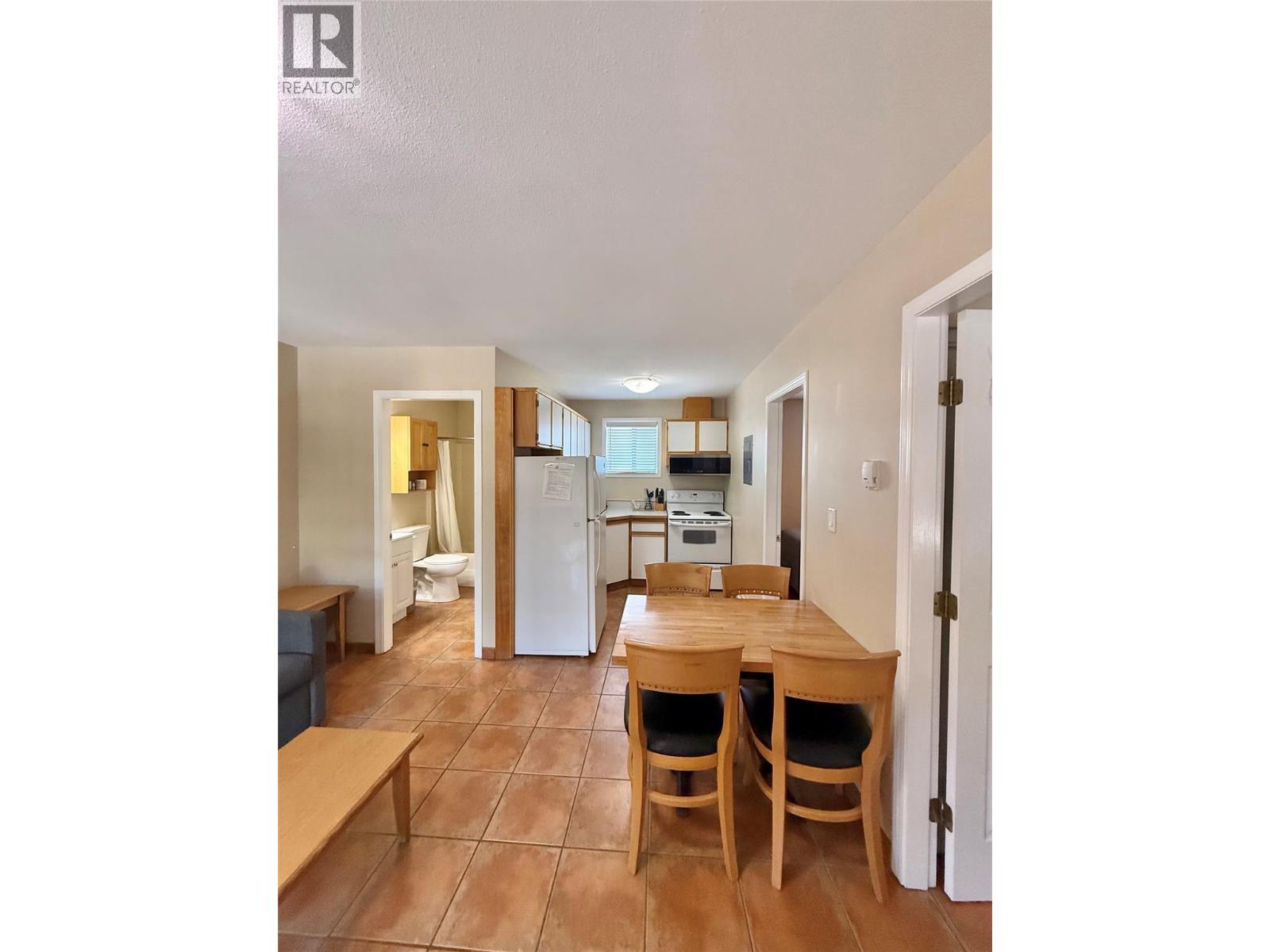 #208 7310 Main Street - 13