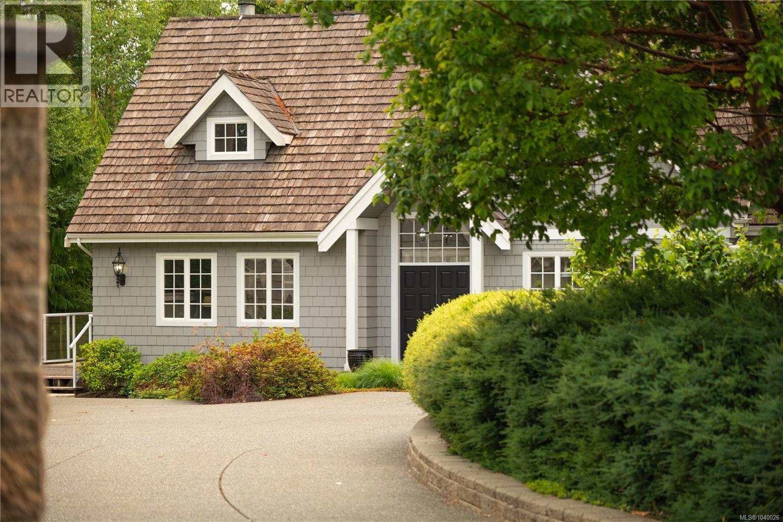 182 Baynes Dr - 7