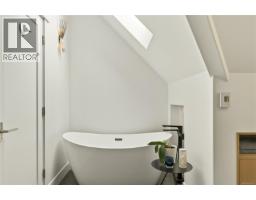 182 Baynes Dr, Fanny Bay, BC V0R1W0 Photo 48