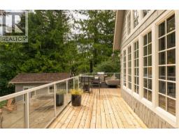 182 Baynes Dr, Fanny Bay, BC V0R1W0 Photo 24