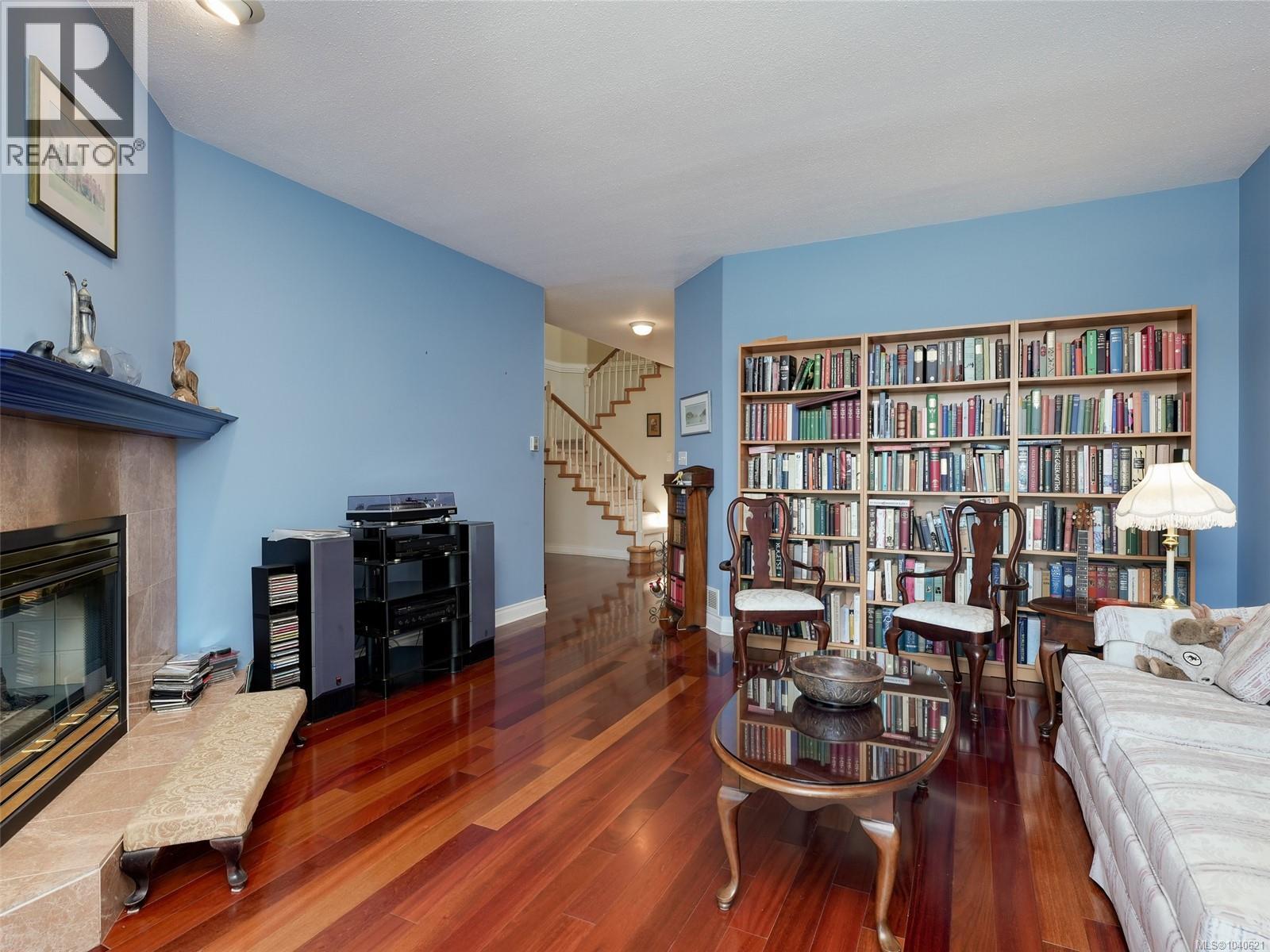#24 520 Marsett Pl - 2