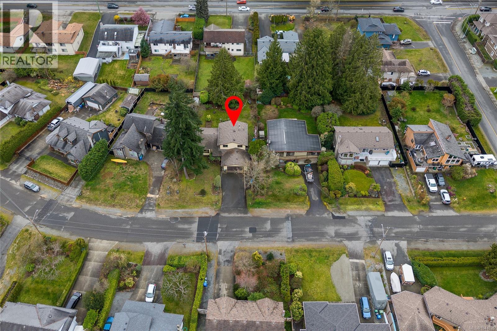 5561 Westdale Rd - Image 23