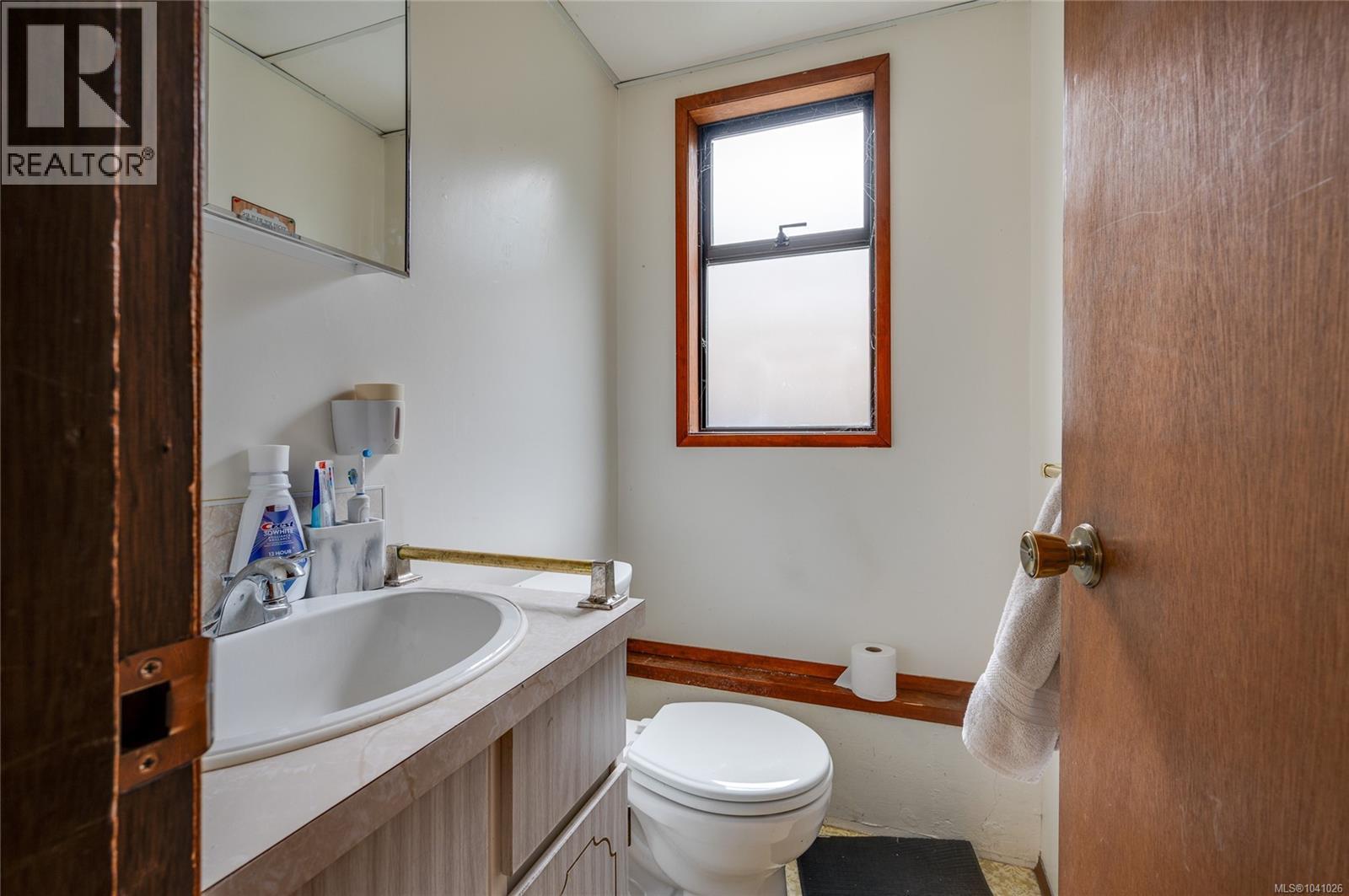 5561 Westdale Rd - 17