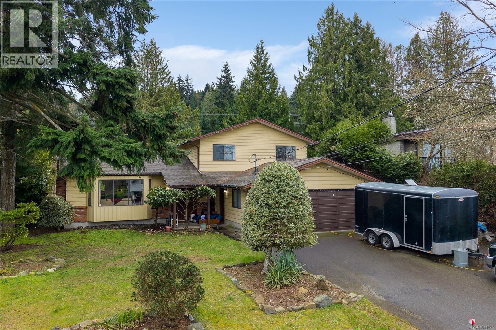 5561 Westdale Rd - 2