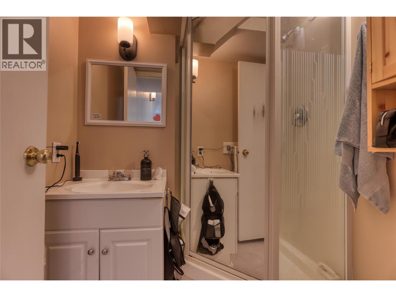 2551 Pinewood Drive - 25