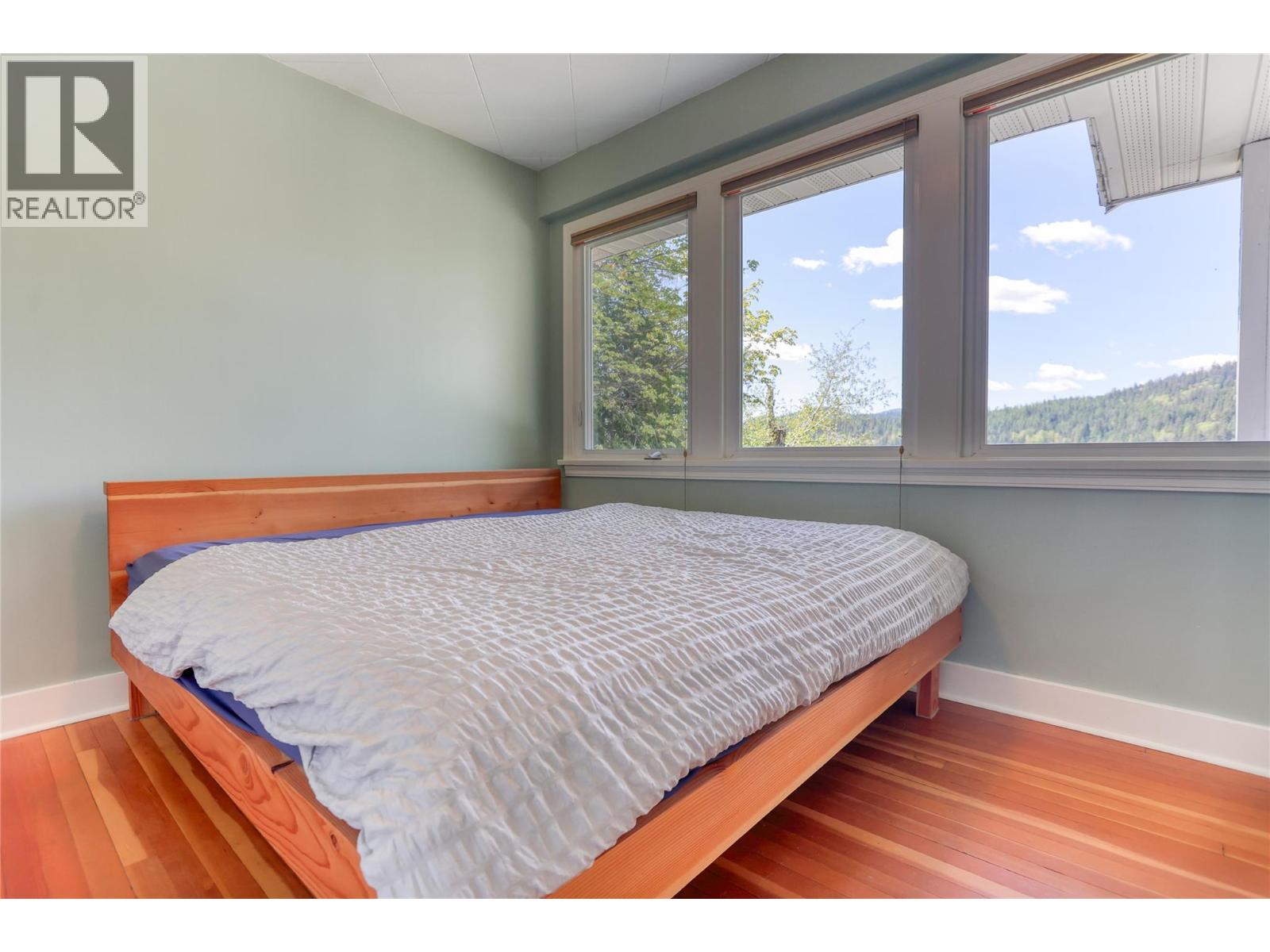 2551 Pinewood Drive - 9