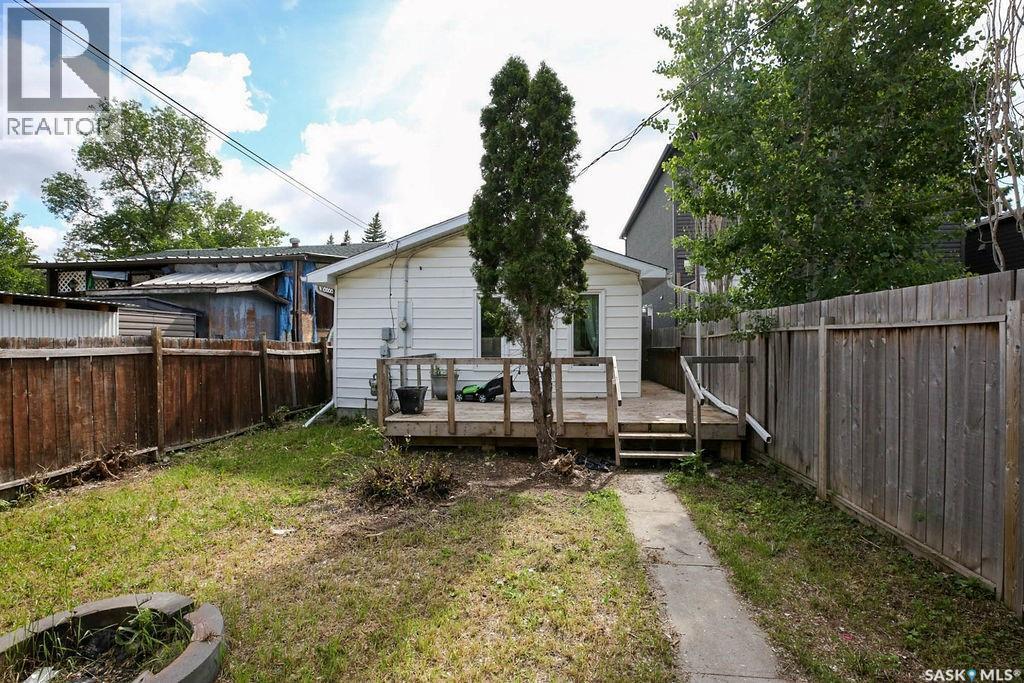 424 ARTHUR STREET - 24