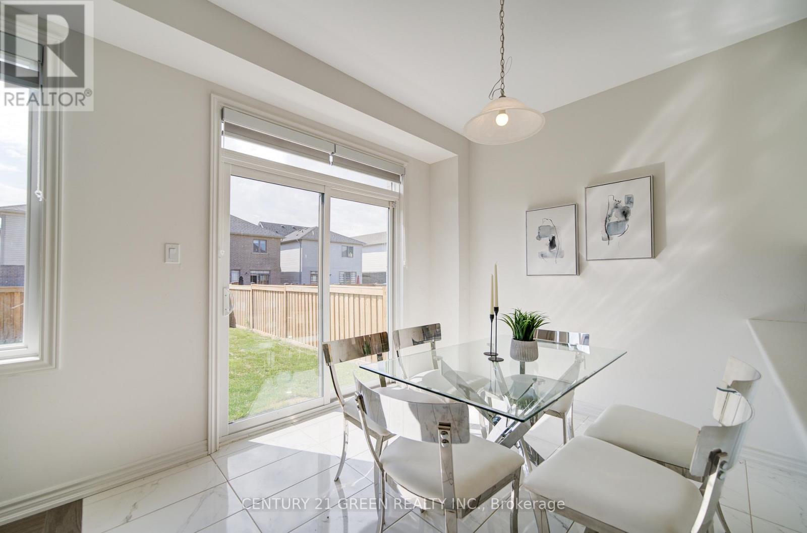 42 SPICER STREET - 15