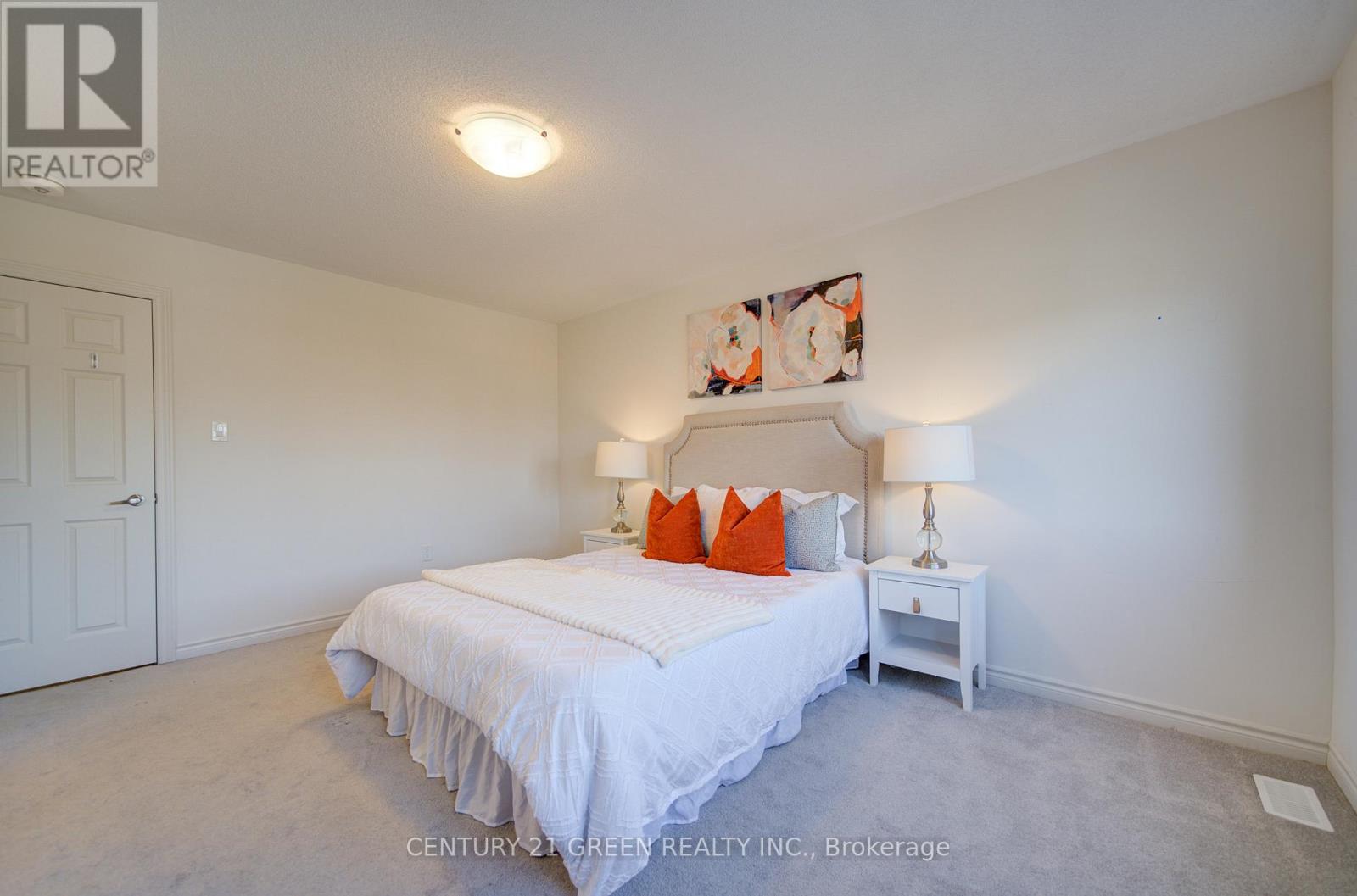 42 SPICER STREET - 29