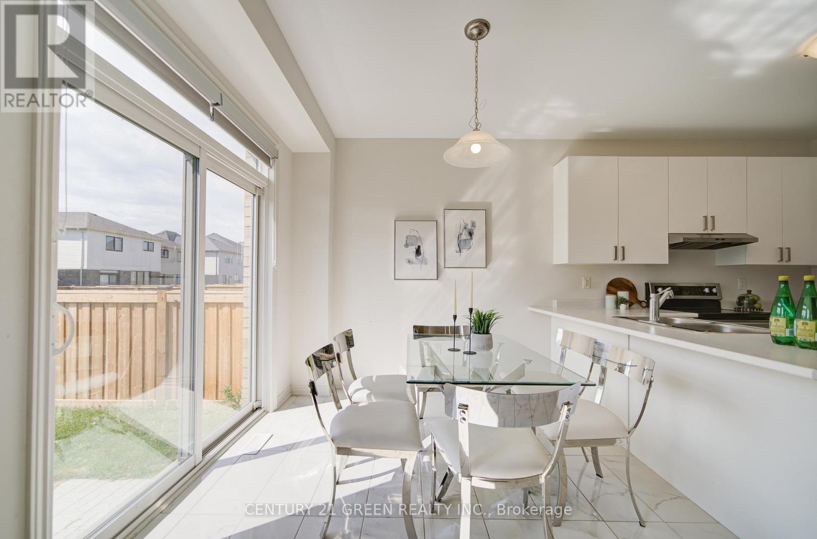 42 SPICER STREET - 16