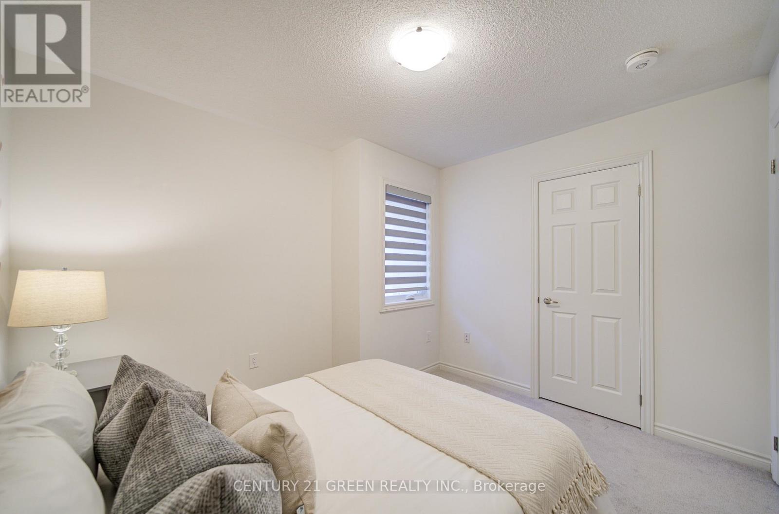 42 SPICER STREET - 42