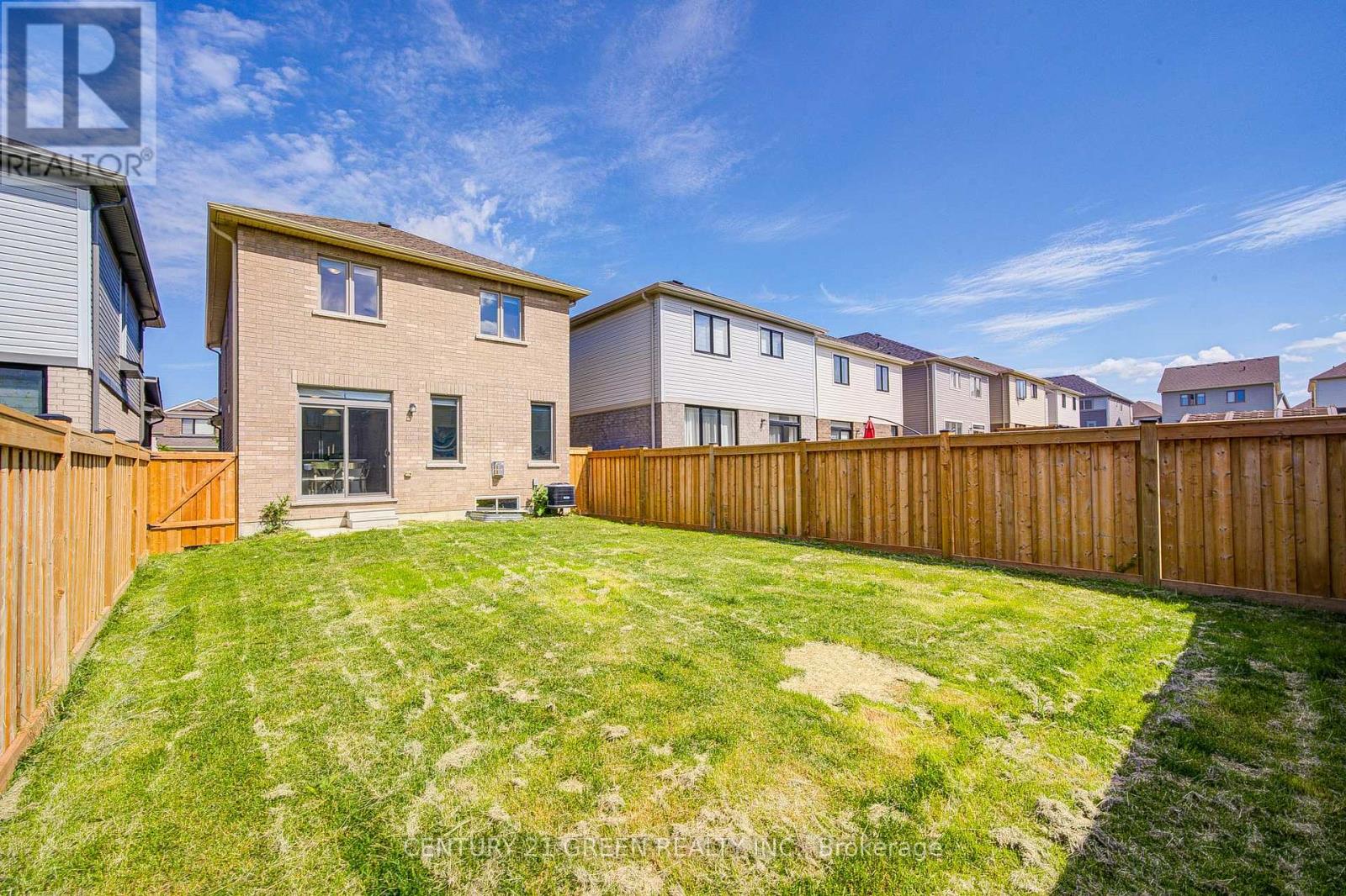 42 SPICER STREET - 47